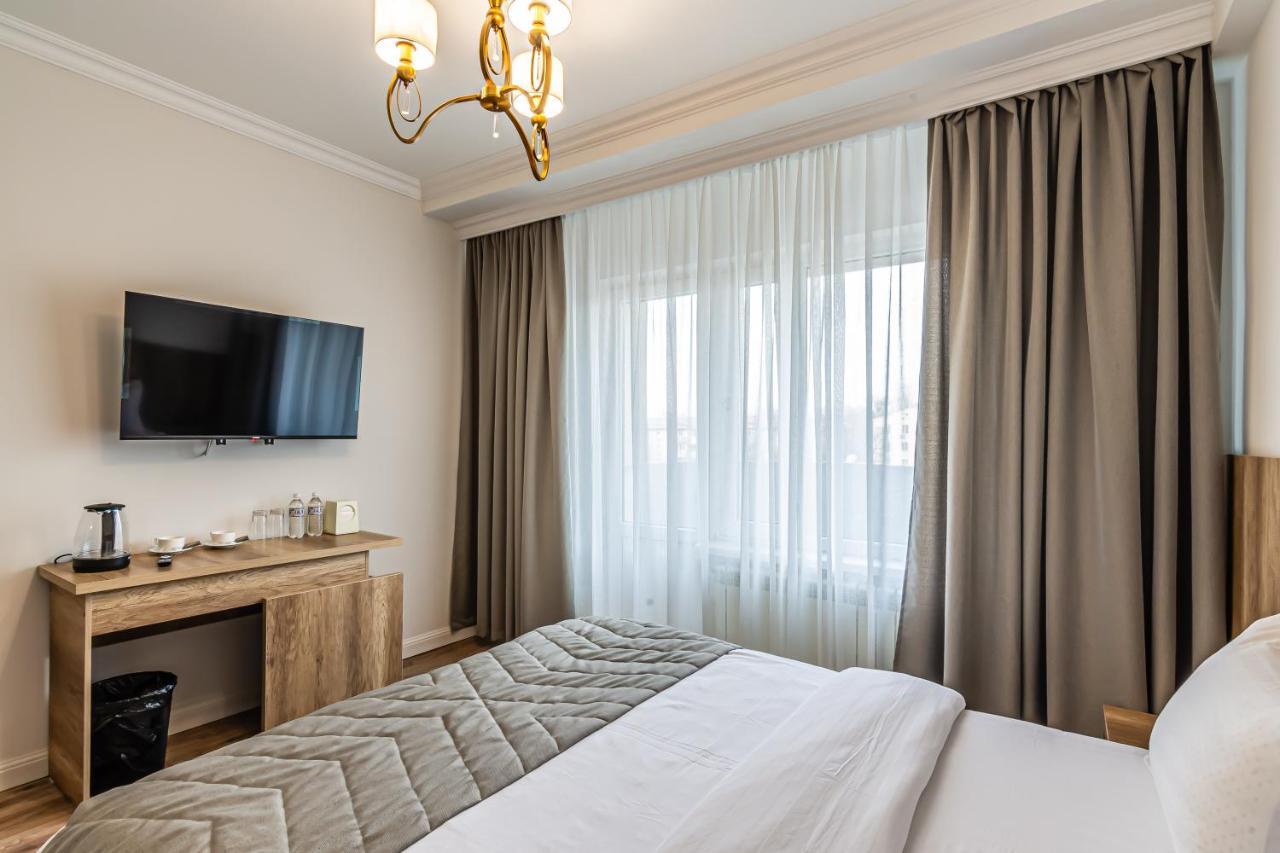 Oscar Hotel By Ag Hotels Group Ałma Ata Zewnętrze zdjęcie