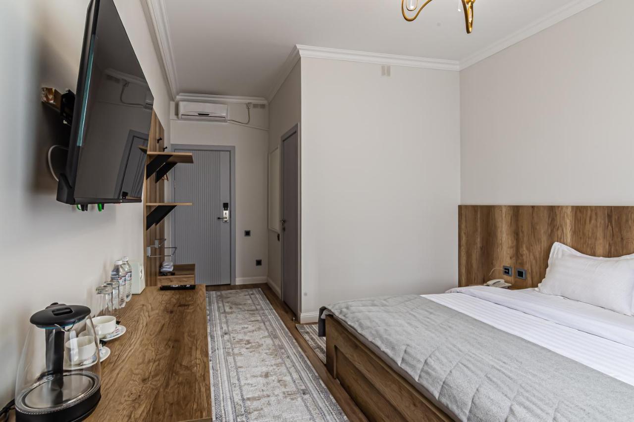 Oscar Hotel By Ag Hotels Group Ałma Ata Zewnętrze zdjęcie