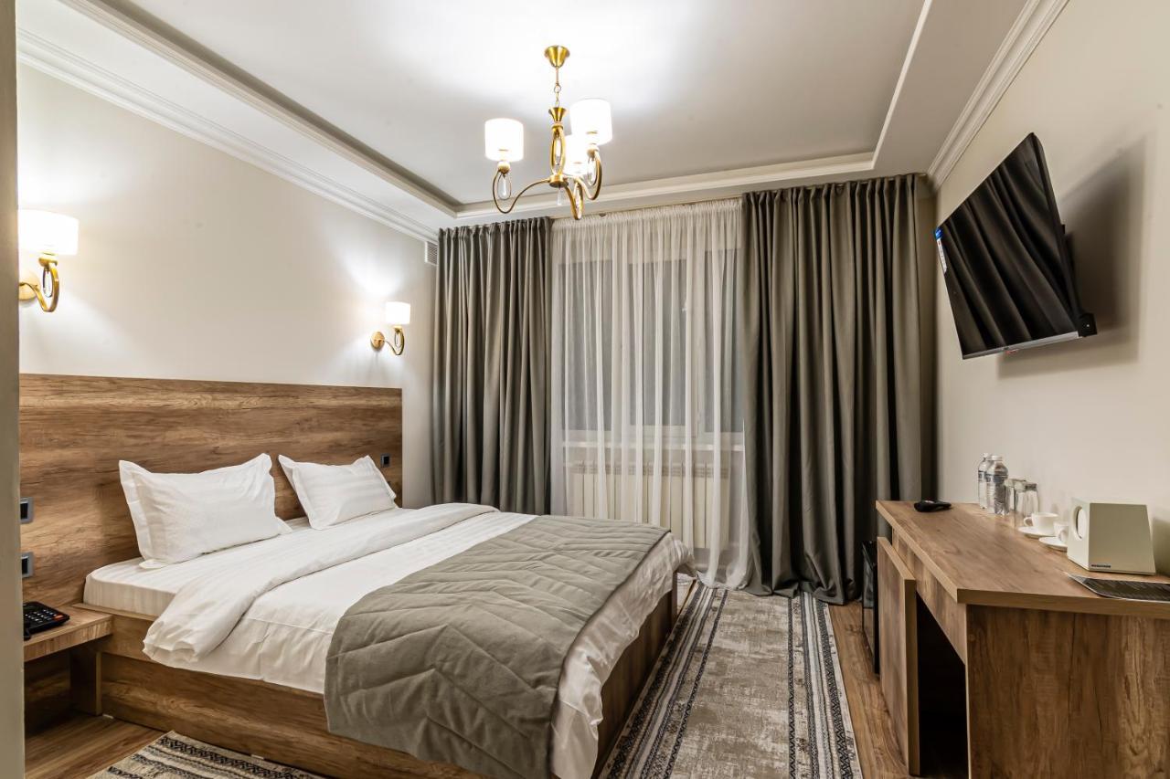 Oscar Hotel By Ag Hotels Group Ałma Ata Zewnętrze zdjęcie