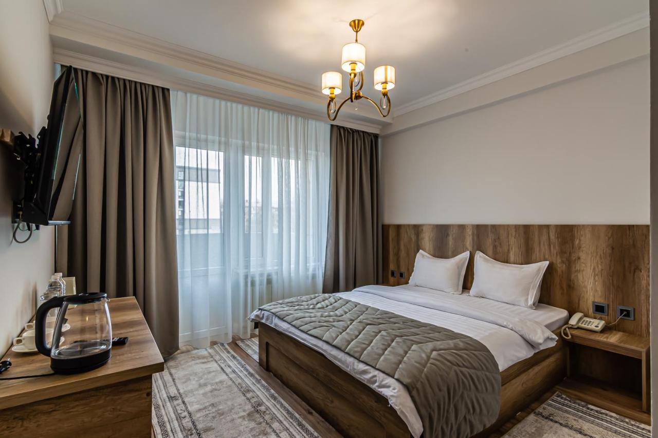 Oscar Hotel By Ag Hotels Group Ałma Ata Zewnętrze zdjęcie